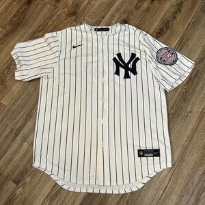 Derek Jeter 2020 New York Yankees HOF Patch Pinstripe Nike Jersey Medium